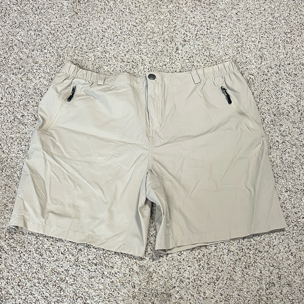 Women's Athletic Shorts in Cream